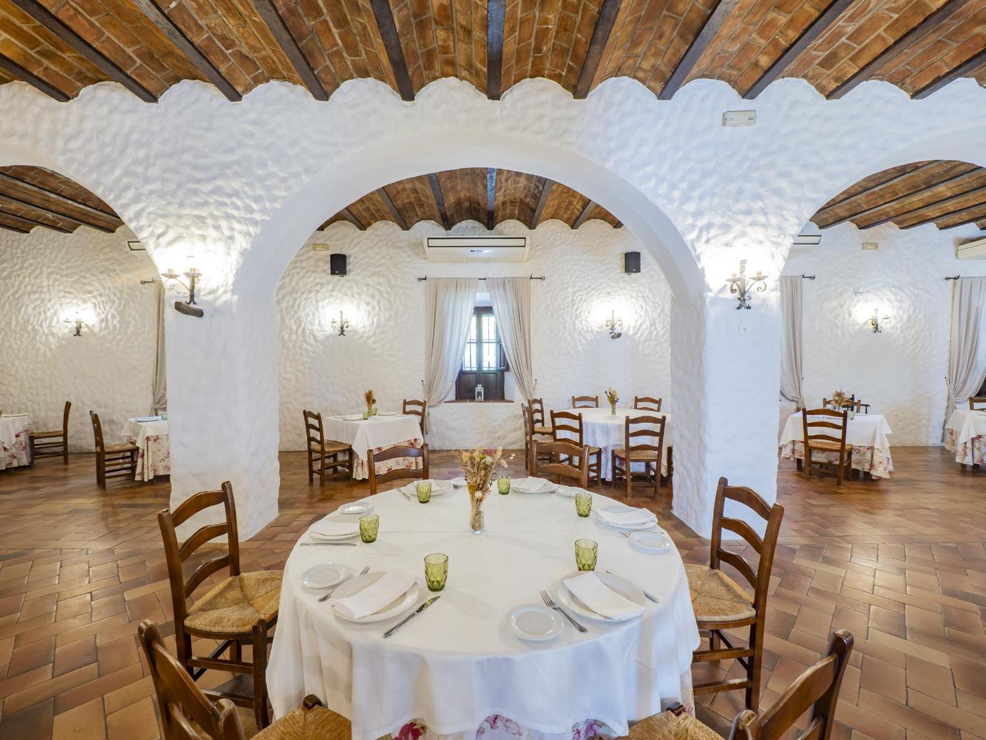 Cubo'S Hotel Cortijo San Antonio كاسارابونيلا المظهر الخارجي الصورة
