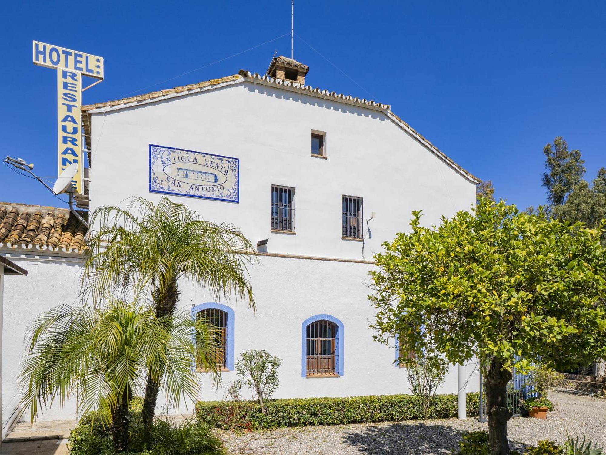 Cubo'S Hotel Cortijo San Antonio كاسارابونيلا المظهر الخارجي الصورة